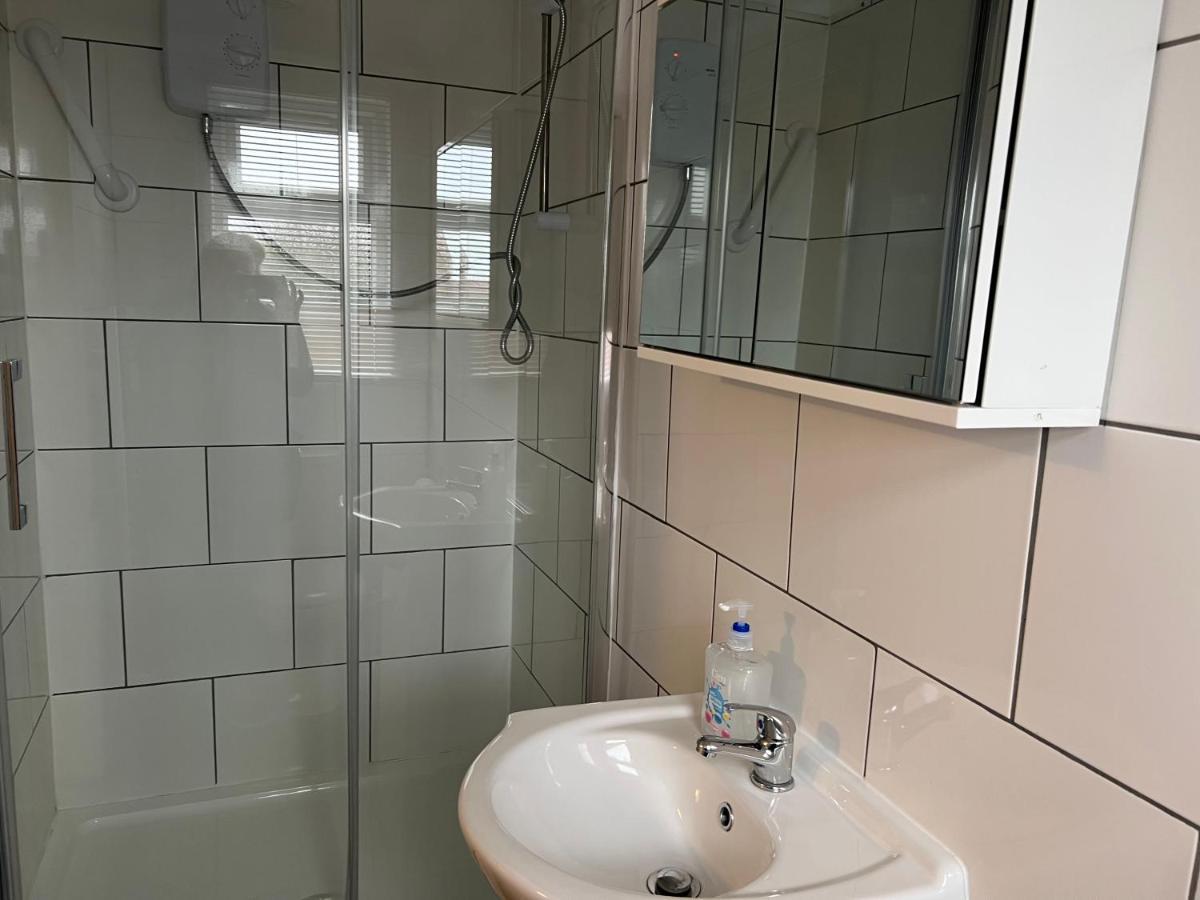 Kensal Lodge 2 Guest House Londra Dış mekan fotoğraf