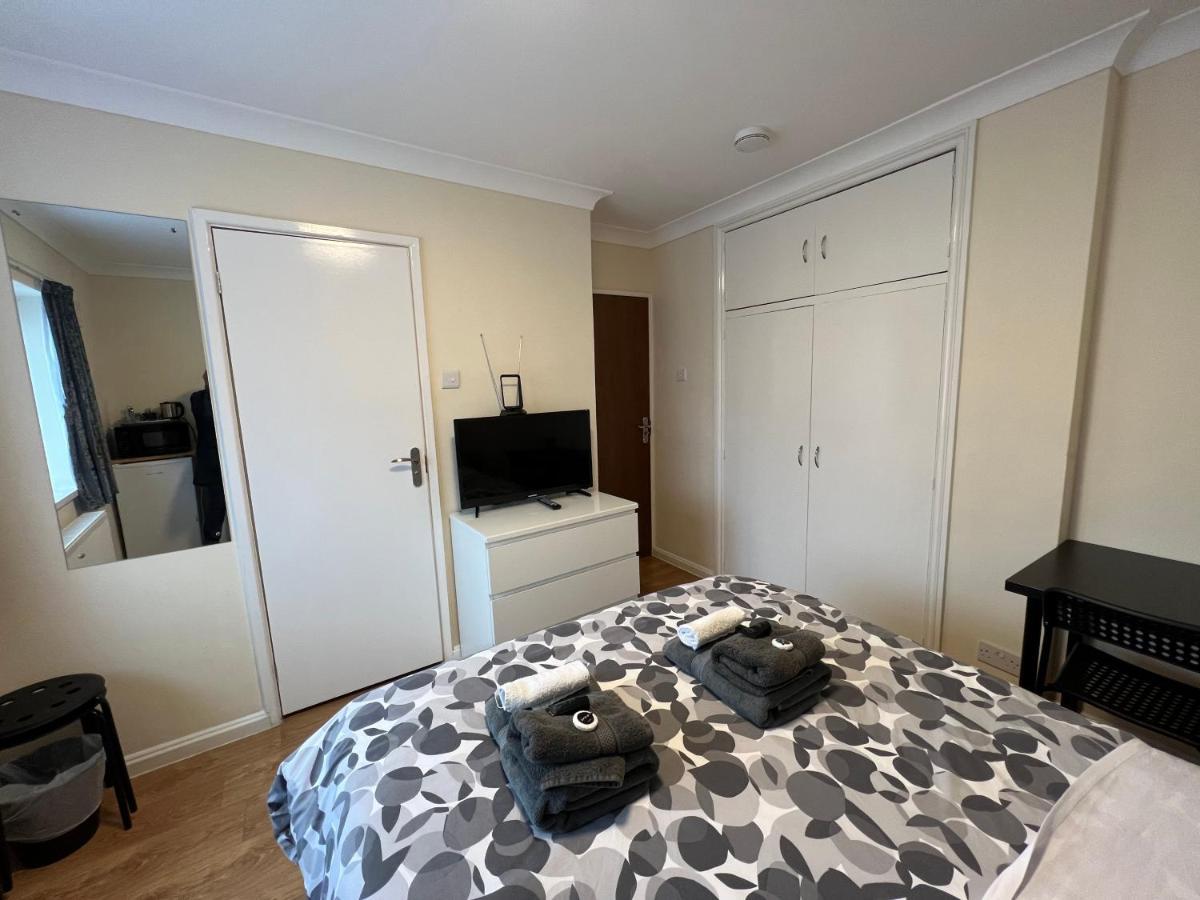 Kensal Lodge 2 Guest House Londra Dış mekan fotoğraf