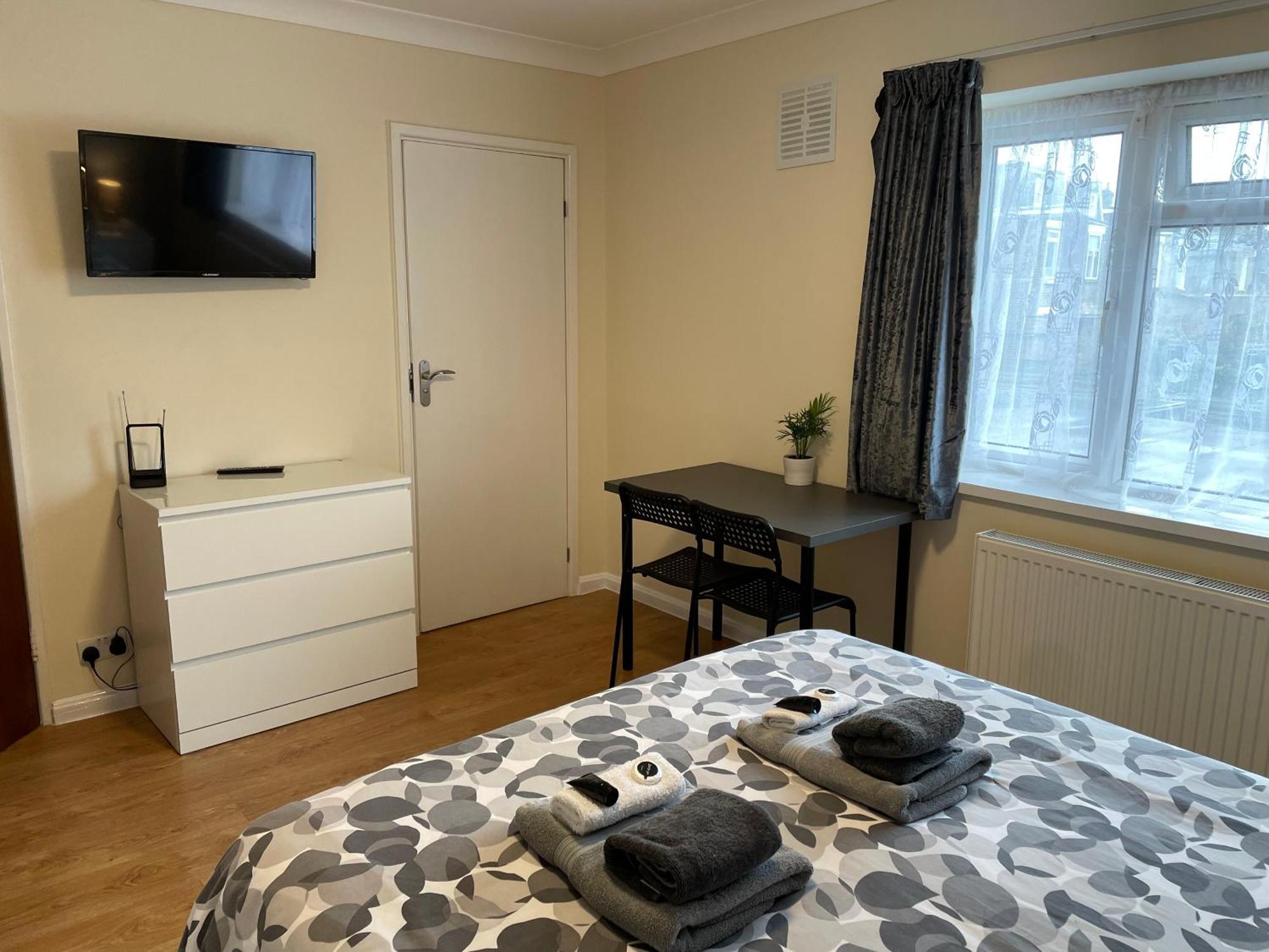 Kensal Lodge 2 Guest House Londra Dış mekan fotoğraf